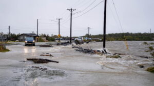 High winds bring mild to moderate flooding to Kuskokwim River and coastal communities
